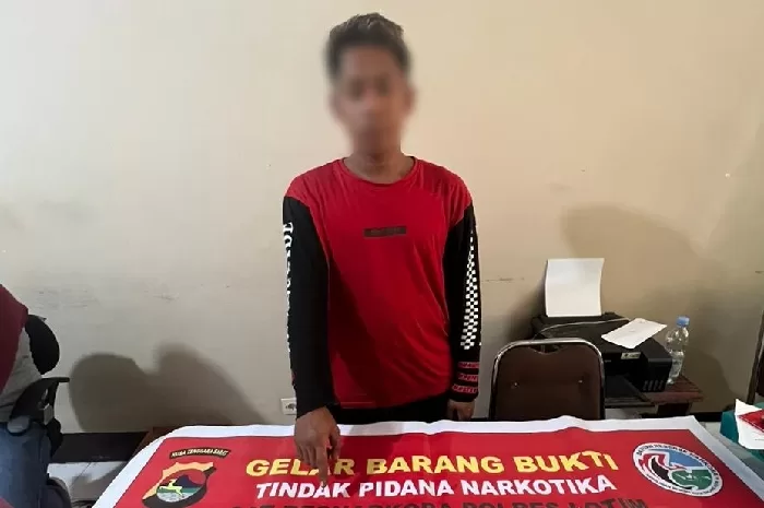 Sorang residivis kasus narkoba tahun 2018, inisial IN (28) kembali diamankan Tim Opsnal Satresnarkoba Pores Lombok Timur. (Istimewa)