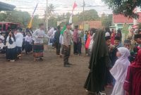 Ratusan peserta Pawai Ta'aruf turut membuka MTQ ke-XXX di Desa Sukamulia Timur. (Istimewa) 