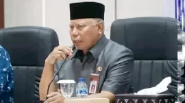 Bupati Lombok Timur, HM Sukiman Azmy . (Foto: Lombokini.com)