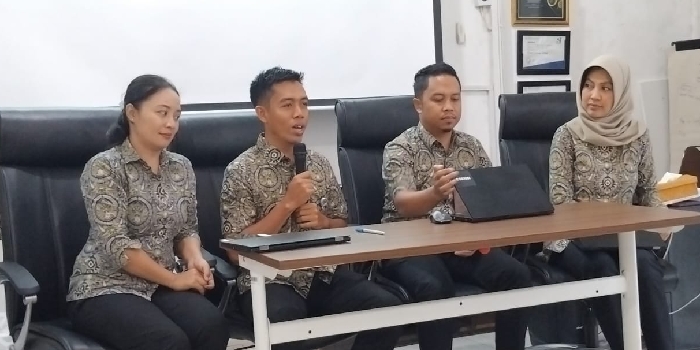 Acara konferensi pers BPJS Kesehatan Cabang Lombok Timu, Rabu 20 Mei 2024.(sumber:ong)