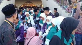 Pelepasan Jamaah haji di Lombok Timur tahun 2024. (foto:www.lombokini.com)
