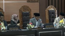 Rapat paripurna II masa sidang III DPRD Lotim. (foto: tangkapanlayar).