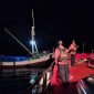KM Hidup Makmur Rusak Mesin, Tim SAR Mataram Evakuasi ke Pelabuhan Lembar. (Foto: Lombokini.com/ SAR Mataram).
