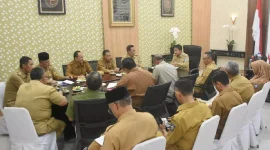 Pj. Gubernur NTB Respon Cepat Bencana Banjir di Bima, Instruksikan Penanganan Komprehensif. (Foto: Lombokini.com/ntbprov.go.id).