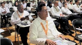 Bupati Lombok Timur, Haerul Warisin mengikuti materi dalam retret di Akmil Magelang, Rabu 26 Februari 2025. (Foto: Lombokini.com/Dok. Pribadi).