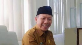 Kepala BPKAD Lotim, H. Hasni. (Foto: Lombokini.com).