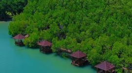Selain Ngadem, Pengunjung Bisa Selfie dan Jelajahi Pulau Kecil di Bale Mangrove. (Foto: Lombokini.com).