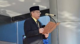 Wabup Lotim Pimpin Upacara Hardiknas 2025, Tekankan Pendidikan Inklusif. (Foto: Lombokini.com).