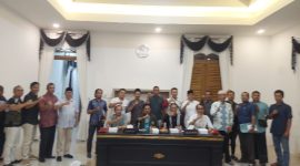 Pemkab Lombok Timur Tetapkan Kenaikan Retribusi MBLB, Pengusaha Setuju tapi Sopir Menolak. (Foto: Lombokini.com).