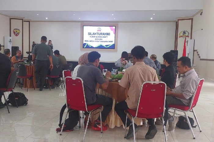 Silaturahmi Korem 162/WB dan Media NTB Kuatkan Kolaborasi Demi Pembangunan Daerah. (Foto: Lombokini.com).