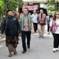 Wakil Bupati Lombok Timur H. Moh. Edwin Hadiwijaya menyambut tim Verifikator Lomba Desa Terbaik Perlindungan PMI 2025.(Foto: Lombokini.com).