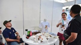 Gelaran FORNAS Pacu Penjualan UMKM Hingga Rp 8 Juta per Hari. (Foto: Lombokini.com).