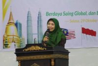 Rektor Universitas Hamzanwadi, Dr. Hj. Sitti Rohmi Djalilah. (Foto: Lombokini.com/Istimewa).
