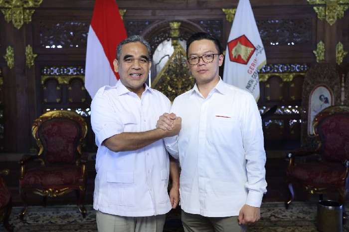 Sugiono Apresiasi Ahmad Muzani Setelah Resmi Jabat Sekjen Partai Gerindra. (Foto: Lombokini.com/Istimewa).
