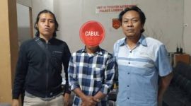 Satreskrim Lombok Timur Berhasil Ringkus Mantan Kawil Pelaku Pencabulan Anak yang Kabur ke Malaysia, Sabtu malam, 23 Agustus 2025 di Wilayah Kecamatan Suralaga. (Foto: Lombokini.com).