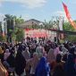 Wabup Lotim Ikut Senam Bersama Ribuan Lansia Semarakkan HUT RI ke-80 di Bagik Payung Selatan. (Foto: Lombokini.com/Tangkapan Layar).