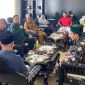 Sekwan DPRD Lotim Minta Maaf Langsung ke HMI Soal Nasi Bungkus. (Foto: Lombokini.com).