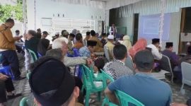 Tim BGN sosialisasikan dan verifikasi dapur Makan Bergizi Gratis (MBG) di Kecamatan Lenek, Lombok Timur, pada Senin 7 Juli 2025. (Foto: Lombokini.com).