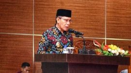 Wabup Lotim Paparkan Langkah Konkret Tanggapi Aspirasi DPRD dalam Rapat Paripurna. (Foto: lombokini.com).
