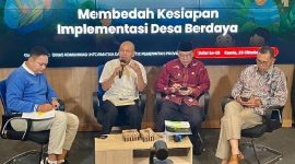 Giri Arnawa bersama sejumlah kepala OPD saat memaparkan konsep Desa Berdaya NTB pada Kamis 23 Oktober 2025. (Foto: Lombokini.com).