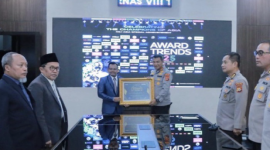 Kapolda NTB Raih Penghargaan Internasional Usai Pacu Kesuksesan MotoGP Mandalika 2025. (Foto: Lombokini.com).