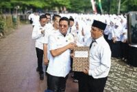 Bupati Lombok Timur Haerul Warisin Perintahkan Usulkan Kenaikan Status PPPK Paruh Waktu Jadi Penuh Waktu. (Foto: Lombokini.com).