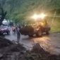 Longsor Blokir Total Jalur Wisata Pusuk Sembalun, Alat Berat Dikerahkan. (Foto: Lombokini.com/Tangkapan Layar).