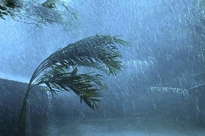 BMKG Minta Masyarakat NTB Siaga Hadapi Cuaca Ekstrem. (Foto: Lombokini.com/Genz.id).