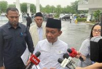 Menteri Energi dan Sumber Daya Mineral (ESDM) Bahlil Lahadalia. (Foto: Lombokini.com).