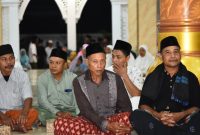 Warga Lengkok Embuk Mamben Lauk Khidmati Peringatan Nuzulul Qur'an, Hadirkan Qori Internasional dan Nasional. (Foto: Lombokini.com).