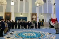 Prabowo Lantik Enam Pejabat, dari Aktivis Buruh hingga Penasihat Khusus. (Foto: Lombokini.com).