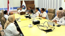 Sekda Lombok Timur, Kepala Dinas PMD, dan FKKD menemui Sesditjen Bina Pemdes Kemendagri Murtono, Rabu 8 April 2026. (Foto: Lombokini.com/Humas Pemkab Lotim).