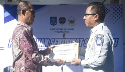 Dishub NTB dan Jasa Raharja NTB Komitmen Cegah Kecelakaan Lewat Sertifikasi Angkutan Umum.