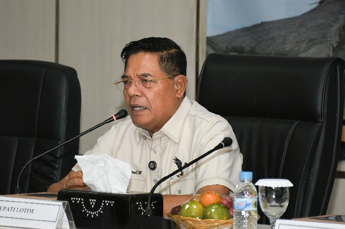 Bupati Lombok Timur, Drs. H. Haerul Warisin, M. Si. (Foto: Lombokini.com).