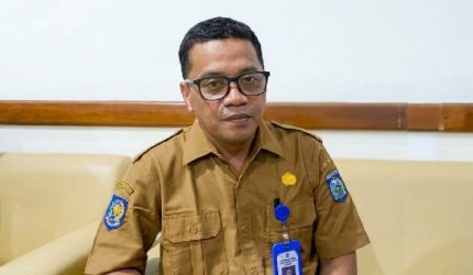 Haroen menjabat sebagai Plt Kepala UPTD UPPRD Wilayah III Samsat Selong.
