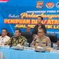 Dalam konferensi pers di ruang Rupatama Polda NTB pada Jumat 29 Mei 2026, Wakil Kepala BGN Irjen Pol Sony Sonjaya membeberkan bahwa pelaku memanfaatkan program nasional tersebut untuk mengelabui investor lokal. (Foto: Lombokini.com/Paozan Azima).