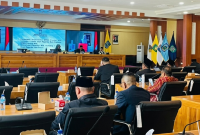 DPRD Provinsi NTB menggelar sidang paripurna pembahasan Raperda tentang Perubahan atas Peraturan Daerah Nomor 2 Tahun 2024 tentang Pajak Daerah dan Retribusi Daerah di ruang rapat utama Kantor Gubernur NTB, Kamis 21 Mei 2026. (Foto: Lombokini.com).