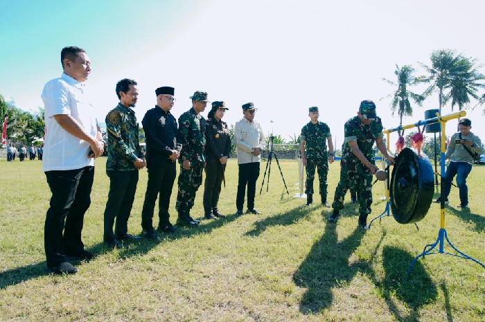 Danrem 162 Tutup TMMD ke-128 di Lombok Timur, 100 Persen Sasaran Fisik Tuntas. (Foto: Lombokini.com).