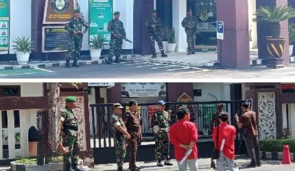 Personil TNI Kodim 1615 Lombok Timur.