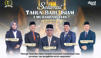 Pimpinan dan anggota DPRD Lombok Timur mengucapkan Selamat Tahun Baru Islam 1448 Hijriah. Berharap Berkah untuk daerah dan masyarakat.
