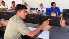 Aliansi melontarkan sederet tudingan serius yang diarahkan kepada Perum Bulog Kantor Cabang Lombok Timur, Dinas Sosial, dan BPJS Ketenagakerjaan terkait sengkarut tata kelola pangan dan akurasi data kemiskinan di daerah.