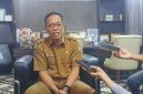 Sekda Lotim saat ditemui awak media di ruangannya Kantor Bupati/Pemda (doc. Zan)