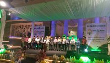 Bupati Lombok Tengah menyatakan kesiapan penuh daerahnya untuk menjadi tuan rumah yang ramah dan aman bagi seluruh peserta Musabaqah Tilawatil Qur'an (MTQ) Tingkat Provinsi Nusa Tenggara Barat (NTB). Hal tersebut disampaikannya dalam acara Malam Ta’aruf yang digelar sebagai bentuk penyambutan resmi bagi para kafilah.