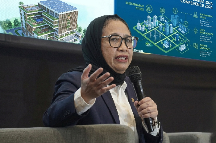 Nanik S. Deyang. (Foto: Tamrin/Lombokini.com).
