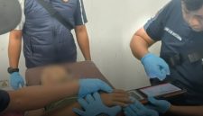Setelah dilakukan identifikasi oleh petugas, korban diketahui bernama M. Parlan Ubaidillah (56), seorang warga BTN Khayangan, Dusun Sandubaya Timur, Desa Labuhan Lombok, Kecamatan Pringgabaya, Kabupaten Lombok Timur.