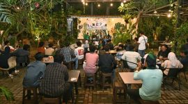 Dalam dialog publik bertema 