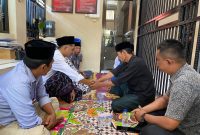 Proses prosesi pernikahan tahanan dari Keruak di Rutan Polres Lombok Timur (doc. Humas Polres Lotim)