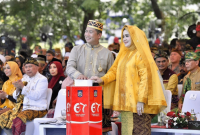 Gubernur NTB Lalu Muhammad Iqbal dan Wakil Gubernur Indah Dhamayanti Putri (Iqbal-Dinda) menghadiri salah satu agenda pemerintahan di NTB. (Foto: Lombokini.com/Diskominfotik)