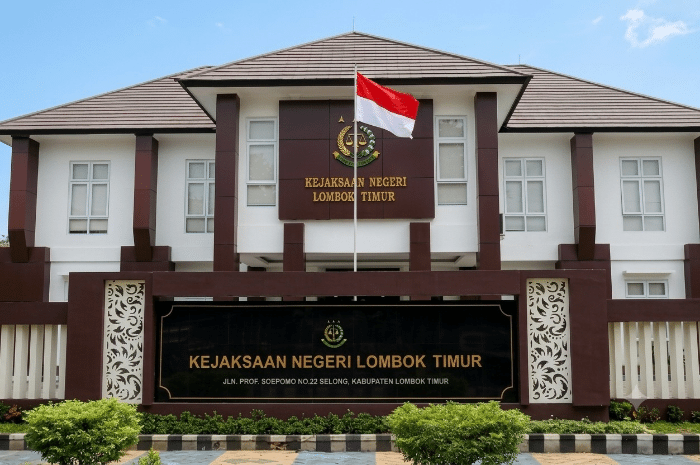 Kejaksaan Negeri Lombok Timur Dalami Kasus Lima Kades Diduga Gelapkan Dana Desa. (Foto: Lombokini.com).
