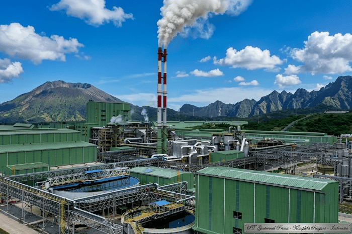 PT Amman Mineral International Tbk mengoperasikan smelter peleburan bijih tambang di Maluk, Kecamatan Maluk, Kabupaten Sumbawa Barat, Nusa Tenggara Barat. (Foto: Lombokini.com/Amman.co.id).
